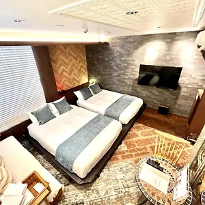Beautemps Hotel Ōsaka